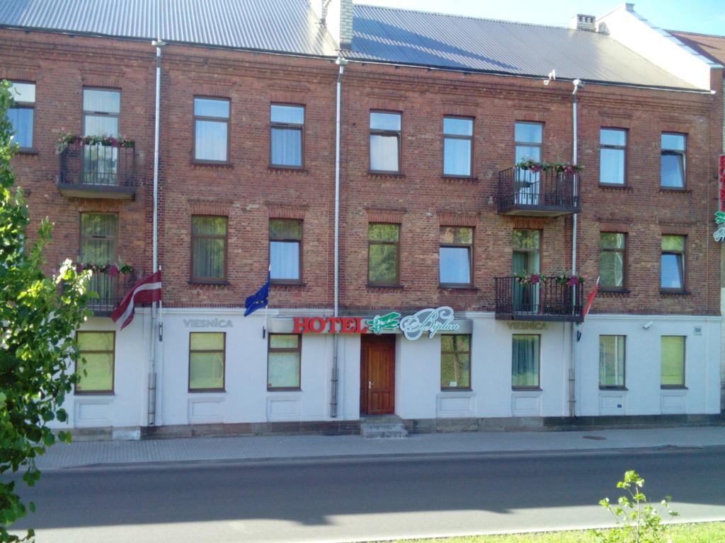 Hotel Biplan